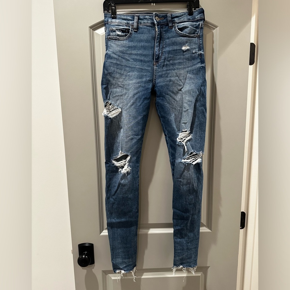 American Eagle Distressed Skinny Jeans